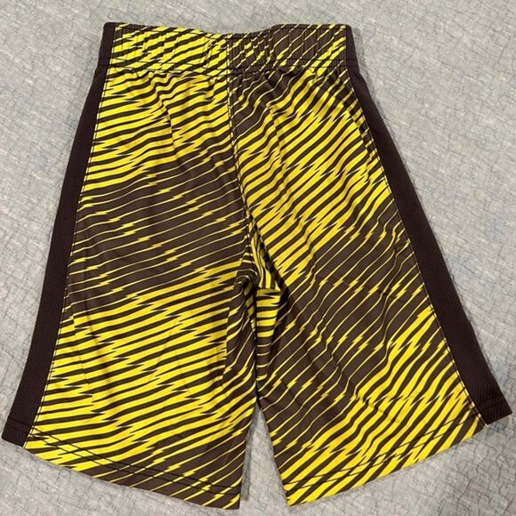 Boys Size 7/8 Gymboree Sports Shorts - Picture 6 of 7